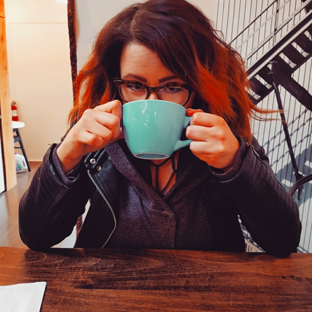 Meet your Posher, Crystal